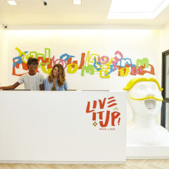 Liveitup Asok Hostel Бангкок интерьер отеля фото 2