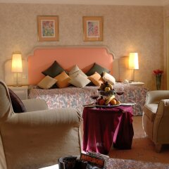 Отель Elegance Hotels International в номере фото 2