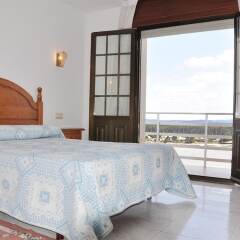 Отель Hostal Mourelos Испания, Эль-Грове - отзывы, цены и фото номеров - забронировать отель Hostal Mourelos онлайн комната для гостей фото 2