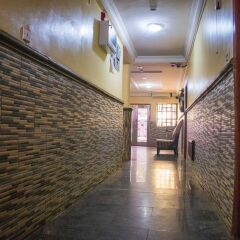 Отель 1st Delightsome House and Suites интерьер отеля