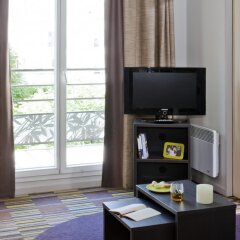 Отель Adagio Paris Buttes Chaumont Париж комната для гостей фото 2