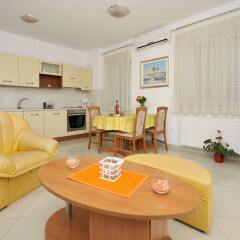Отель Apartmani Trogir комната для гостей фото 4