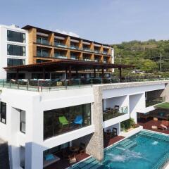 Отель U Zenmaya Phuket 4* Стандартный номер с различными типами кроватей фото 9