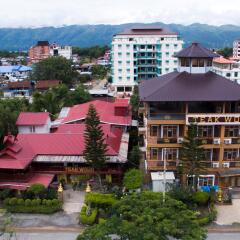 Teak Wood Hotel бассейн фото 2