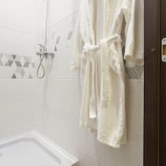 Гостиница LeoHotels Manufactura в Санкт-Петербурге отзывы, цены и фото номеров - забронировать гостиницу LeoHotels Manufactura онлайн Санкт-Петербург ванная фото 7