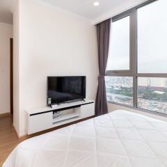 Апартаменты Vinhomes Central Park - Luxury Apartment комната для гостей фото 5