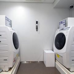 Отель UNIZO INN Tokyo Kandaeki-West банкомат