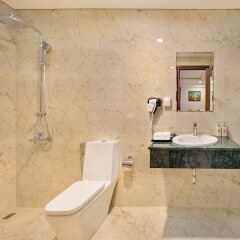 Eden Hotel Danang ванная