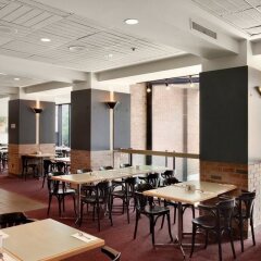 Отель Travelodge Hotel by Wyndham Montreal Centre Канада, Монреаль - отзывы, цены и фото номеров - забронировать отель Travelodge Hotel by Wyndham Montreal Centre онлайн гостиничный бар