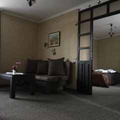 Hotel Izvora 2 Велико Тырново комната для гостей