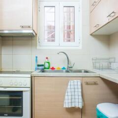 Отель Classy and Chic 2 bedroom apartment Греция, Афины - отзывы, цены и фото номеров - забронировать отель Classy and Chic 2 bedroom apartment онлайн в номере фото 2