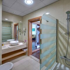Al Khoory Executive Hotel спа