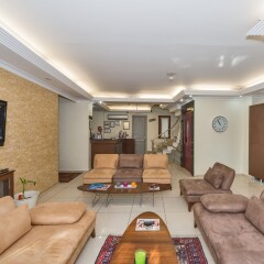 May Hotel развлечения фото 2