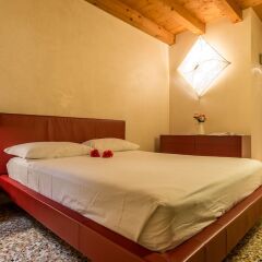 Отель Rialto Mercato a Family Like at Home Италия, Венеция - отзывы, цены и фото номеров - забронировать отель Rialto Mercato a Family Like at Home онлайн комната для гостей фото 4