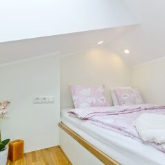 Апартаменты Harbor Black Pearl Apartments Таллин комната для гостей