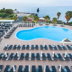 Отель Melia Madeira Mare Hotel Португалия, Фуншал - 1 отзыв об отеле, цены и фото номеров - забронировать отель Melia Madeira Mare Hotel онлайн бассейн фото 2