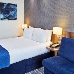 Отель Holiday Inn Express Manchester City Centre Arena Великобритания, Манчестер - отзывы, цены и фото номеров - забронировать отель Holiday Inn Express Manchester City Centre Arena онлайн комната для гостей фото 4