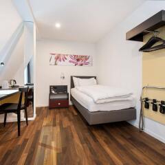 Hotel Hottingen сейф в номере