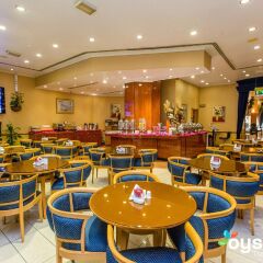 Отель Rolla Residence Hotel Apartment ОАЭ, Дубай - отзывы, цены и фото номеров - забронировать отель Rolla Residence Hotel Apartment онлайн питание фото 3