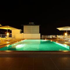 Sharaya Patong Hotel бассейн фото 3
