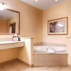 Отель Best Western Plus Waterbury - Stowe ванная