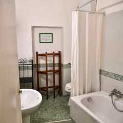 Апартаменты Stylish apartment in central Rome ванная фото 2