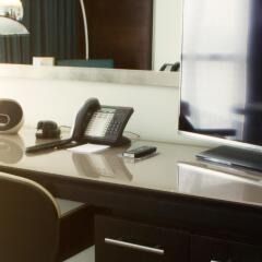 The Lowry Hotel удобства в номере