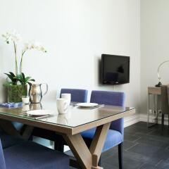 Отель Frogner House Apartments - Colbjørnsens gate 3 Норвегия, Осло - отзывы, цены и фото номеров - забронировать отель Frogner House Apartments - Colbjørnsens gate 3 онлайн комната для гостей