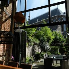Отель Bed & Breakfast Guesthouse Leman фото 5