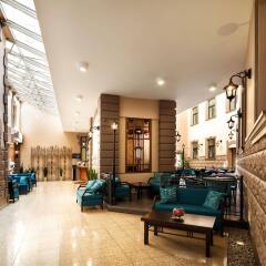 City Hotel Teater интерьер отеля фото 2