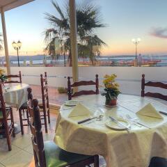 Sea View Hotel