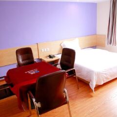 Отель 7 Days Inn (Rongchang Commercial Pedestrian Street) детские мероприятия
