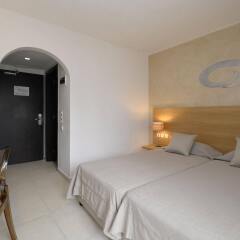 Golden Beach Hotel комната для гостей фото 5