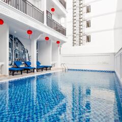 Отель Hoi An Golden Holiday Villa бассейн фото 3