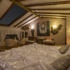 Karlik Evi Boutique Hotel - Special Class Мустафапаша сейф в номере