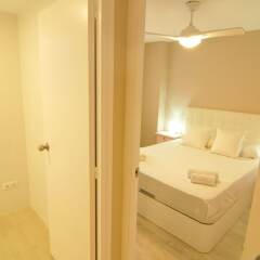 Отель HomeHolidaysRentals Apartamento Canet Playa l - Costa Barcelona ванная