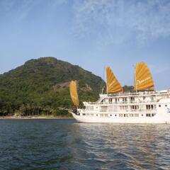 Отель Aphrodite Cruises пляж