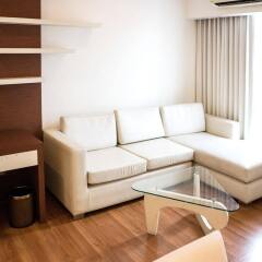 Sathorn Grace Hotel And Serviced Residence Бангкок комната для гостей фото 3