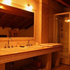 Отель B&B La Bugia di Villa Tanzi Парма удобства в номере