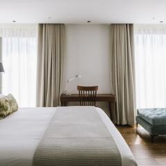Отель The Edinburgh Grand Эдинбург комната для гостей фото 5