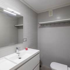 Отель Downtown Square Apartament, Prime Location with Parking Испания, Санта-Круз-де-Тенерифе - отзывы, цены и фото номеров - забронировать отель Downtown Square Apartament, Prime Location with Parking онлайн ванная