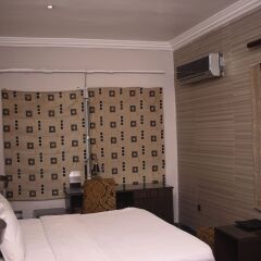 Отель Capital Inn Ibadan Нигерия, Ибадан - отзывы, цены и фото номеров - забронировать отель Capital Inn Ibadan онлайн в номере