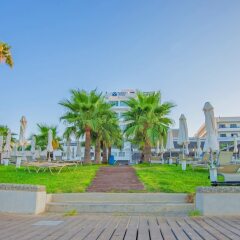 Silver Sands Beach Hotel фото 4