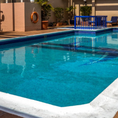Savoy Crest Hotel Apartments бассейн фото 3