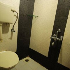Metro Dormitory in Mumbai, India from 55$, photos, reviews - zenhotels.com bathroom