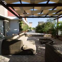 Отель Breathtaking penthouse pool