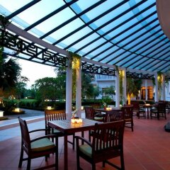 Отель Azerai La Residence, Hue питание фото 2