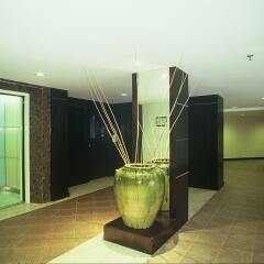 Отель Gardengrove Suites Бангкок интерьер отеля