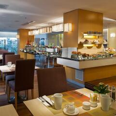 Отель Divan Istanbul City питание