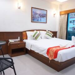 Отель Sabai Inn Patong Phuket комната для гостей